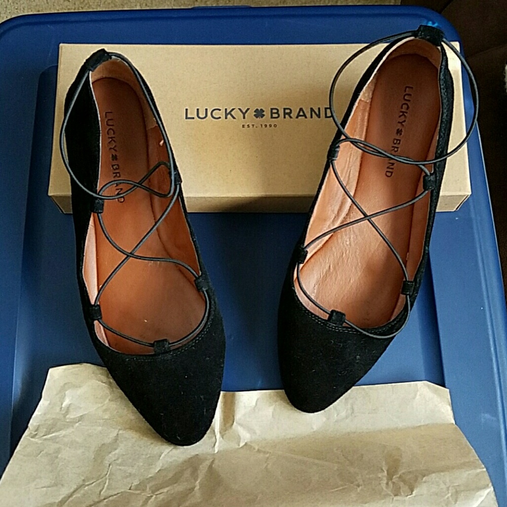 Ballet flats